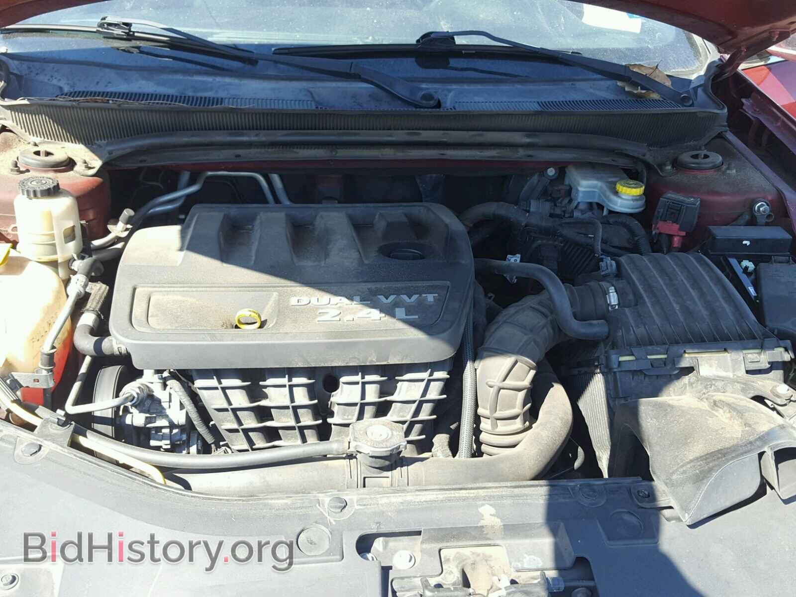 2011 CHRYSLER 200 - VIN: 1C3BC2FB4BN602012 - Photo 7