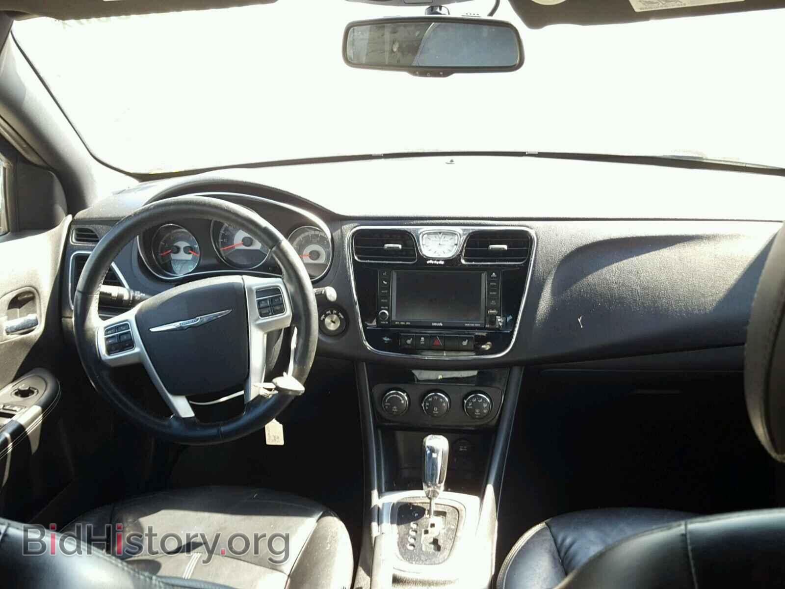 2011 CHRYSLER 200 - VIN: 1C3BC2FB4BN602012 - Photo 9