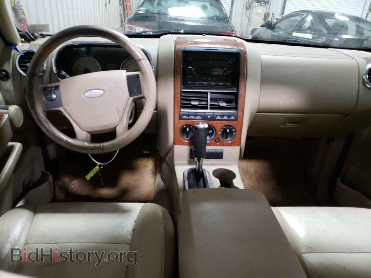2007 FORD EXPLORER - VIN: 1FMEU74E57UB53948 - Фото 8
