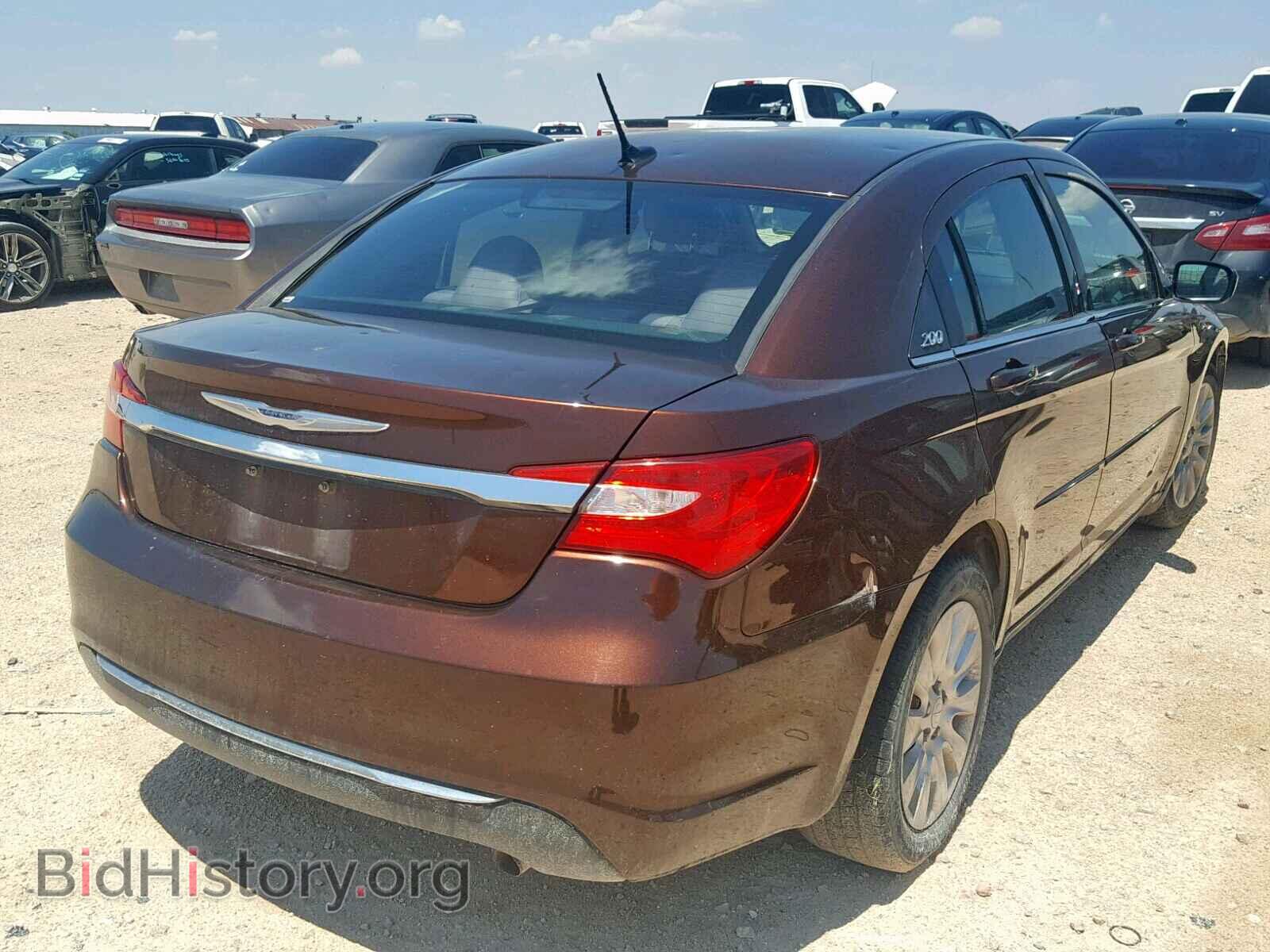 2012 CHRYSLER 200 - VIN: 1C3CCBAB2CN241232 - Фото 4
