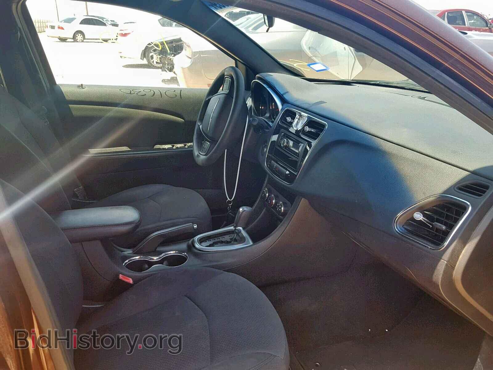 2012 CHRYSLER 200 - VIN: 1C3CCBAB2CN241232 - Фото 5