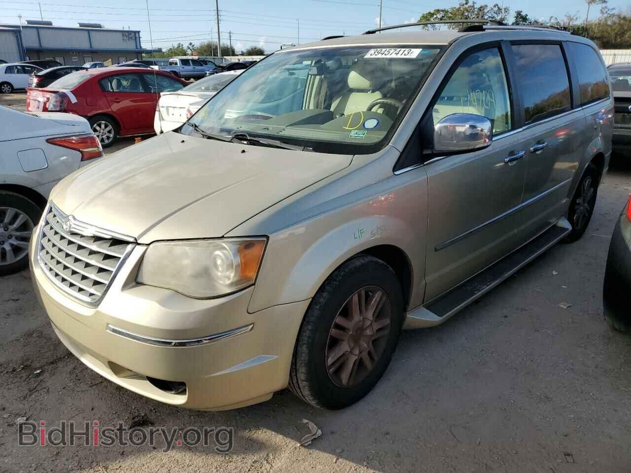 Photo 2A4RR7DX8AR406025 - CHRYSLER MINIVAN 2010