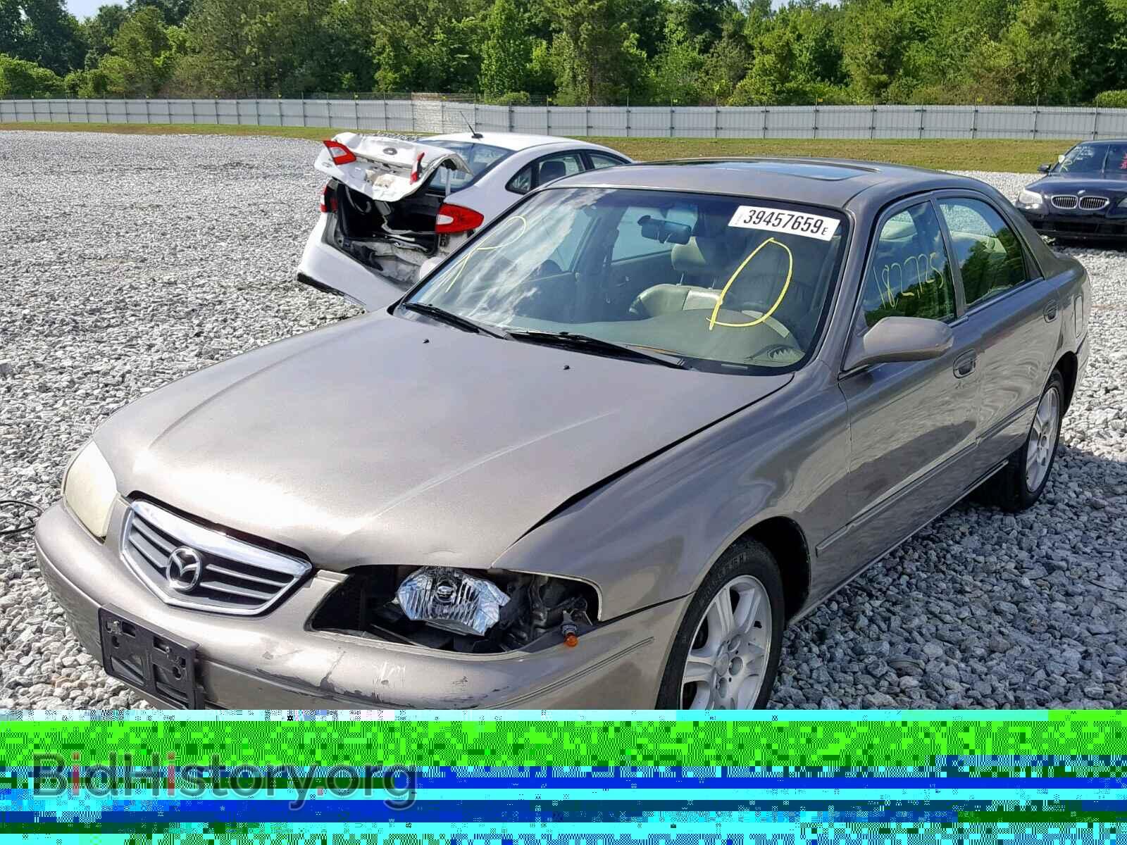 2001 MAZDA 626 - VIN: 1YVGF22DX15200973 - Фото 2