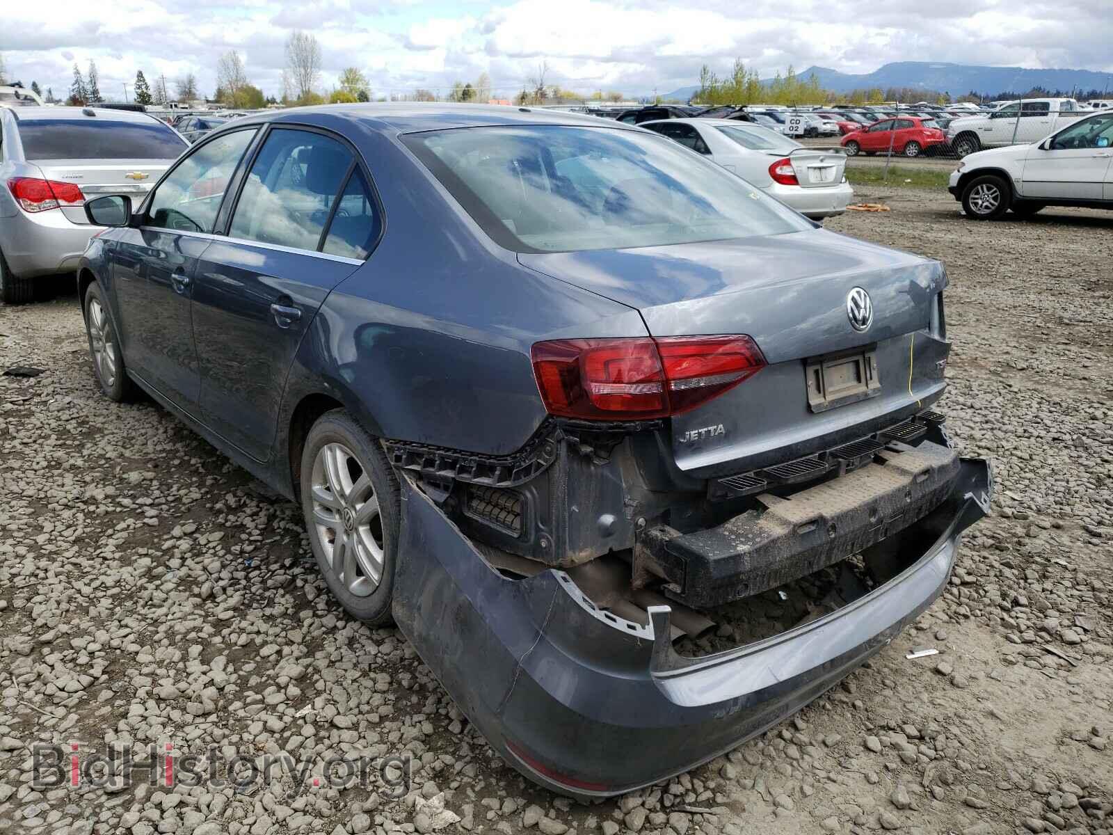 2017 VOLKSWAGEN JETTA - VIN: 3VW2B7AJ8HM234749 - Фото 3