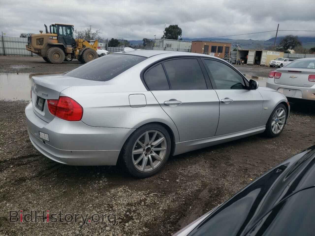 2011 BMW 3 SERIES - VIN: WBAPH5C50BA444372 - Фото 3