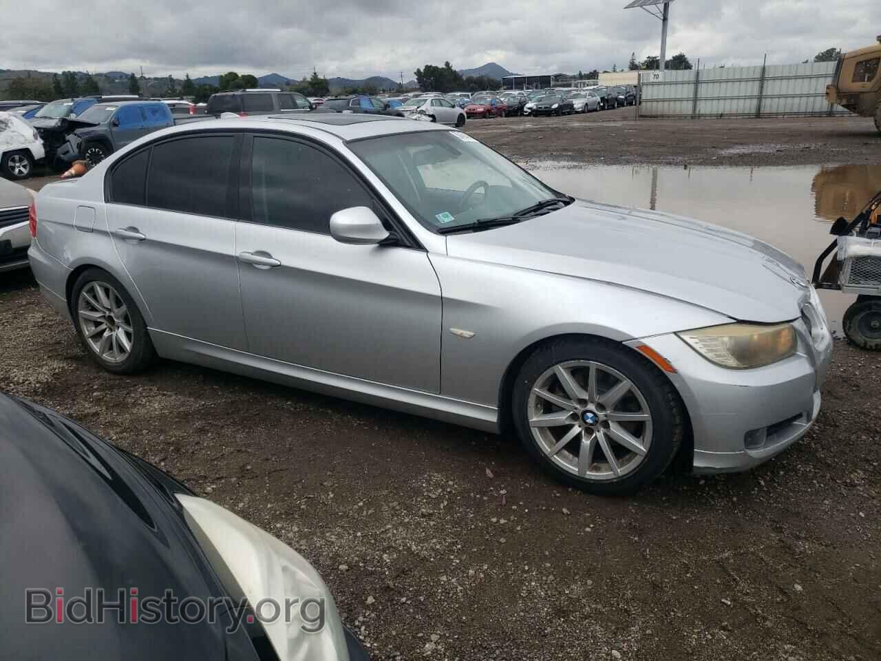 2011 BMW 3 SERIES - VIN: WBAPH5C50BA444372 - Фото 4