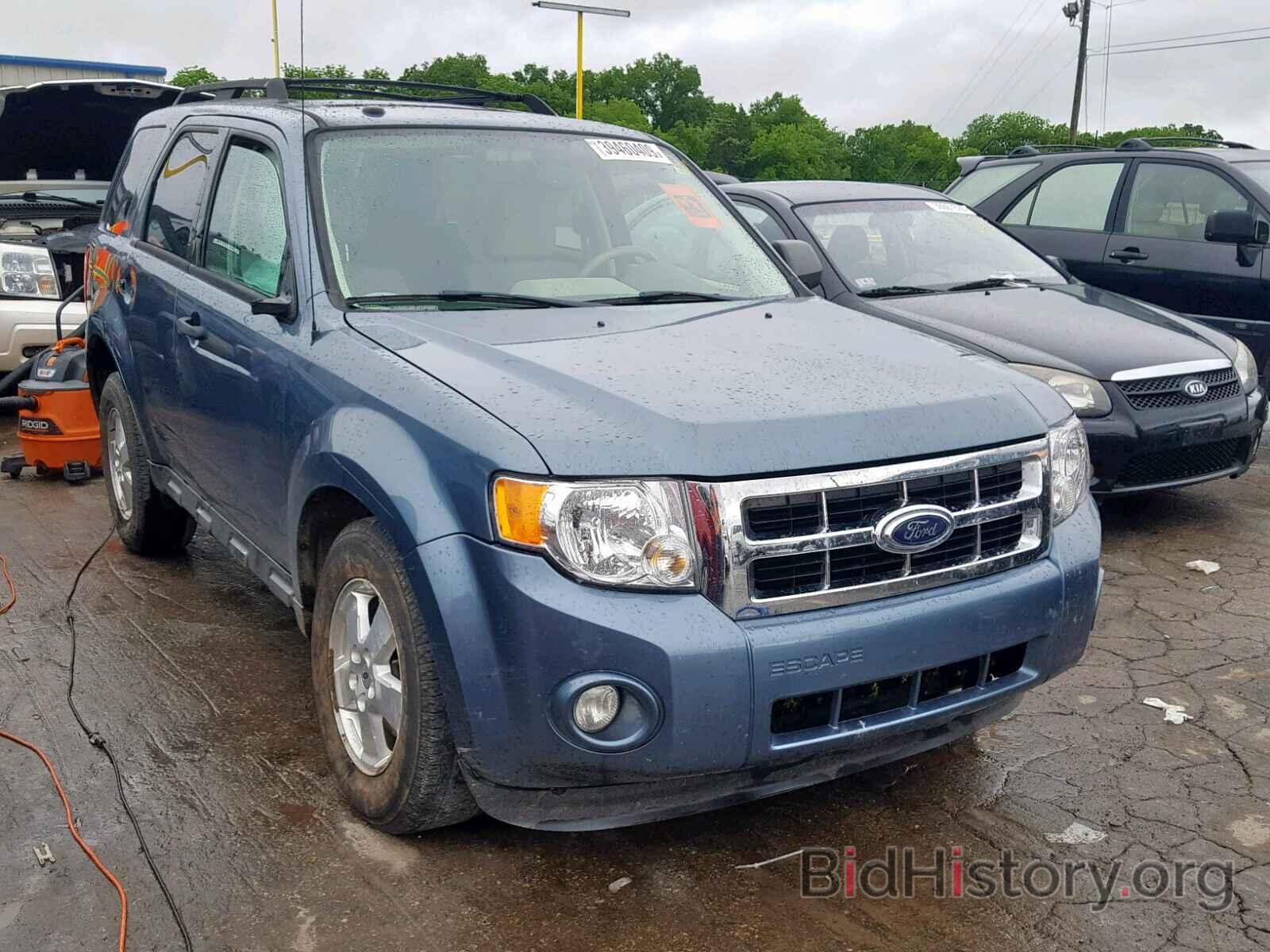 Photo 1FMCU0D75CKA38076 - FORD ESCAPE XLT 2012