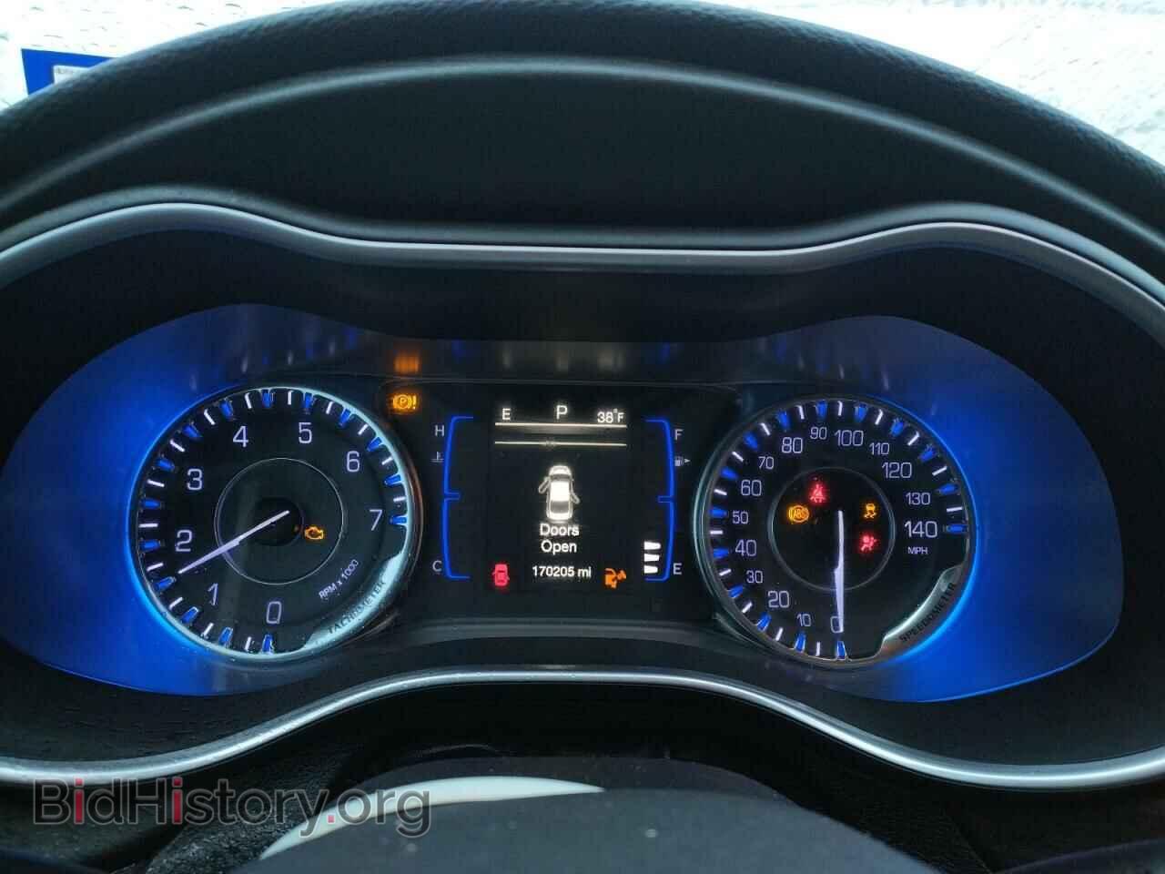 2016 CHRYSLER 200 - VIN: 1C3CCCAB1GN127038 - Фото 9