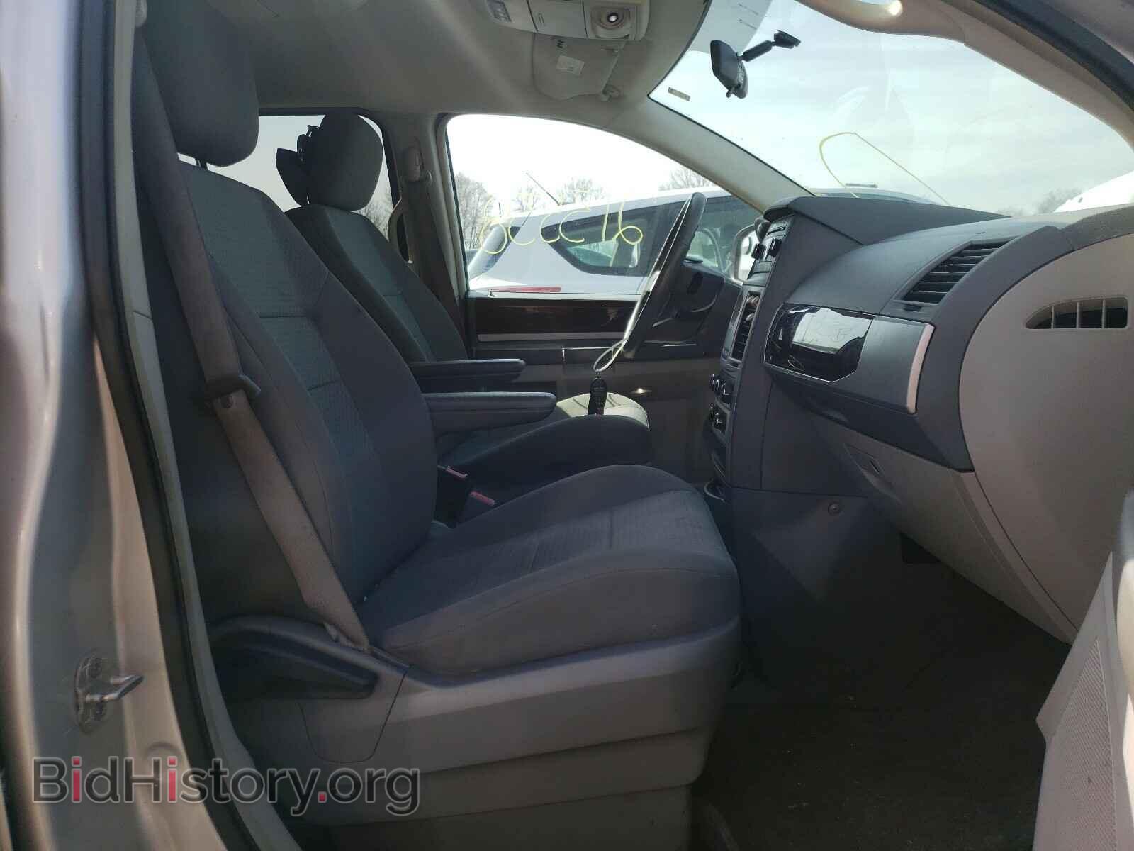 2010 CHRYSLER MINIVAN - VIN: 2A4RR5D17AR412737 - Фото 5