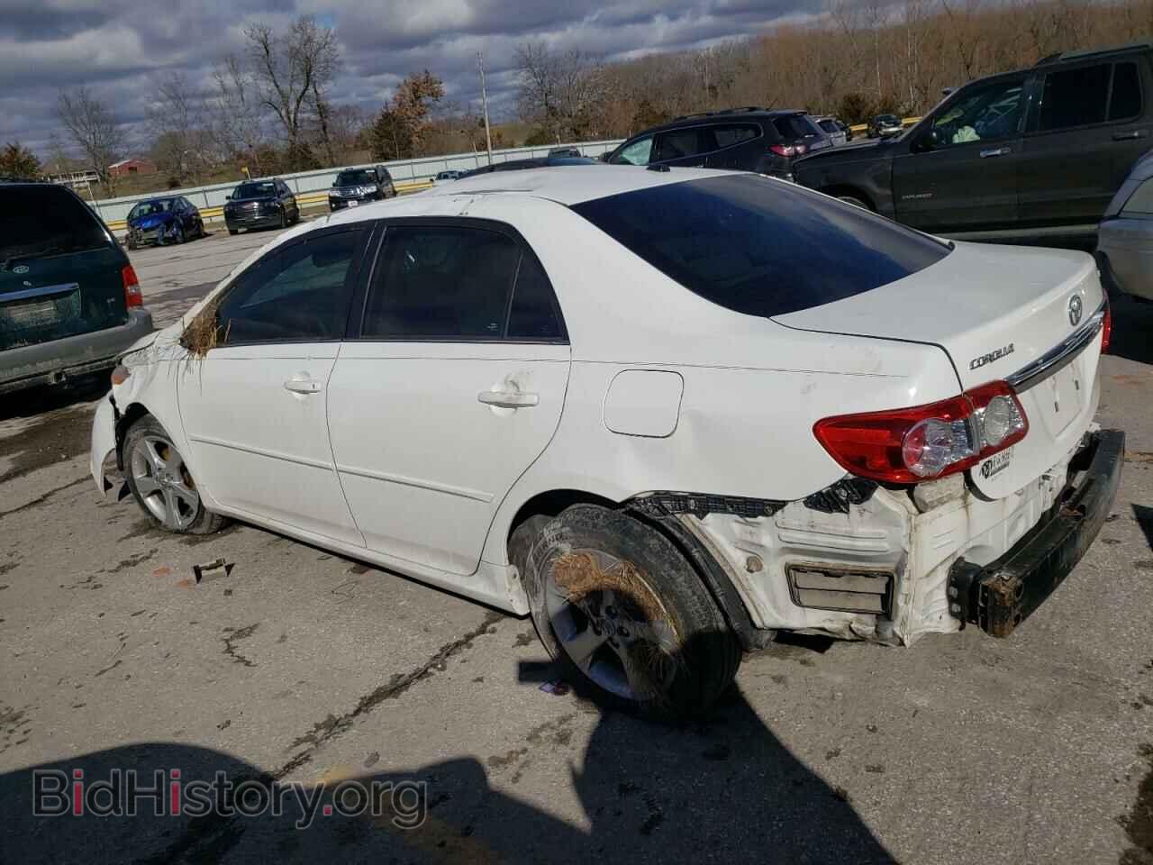 2013 TOYOTA COROLLA - VIN: 5YFBU4EEXDP190328 - Photo 2