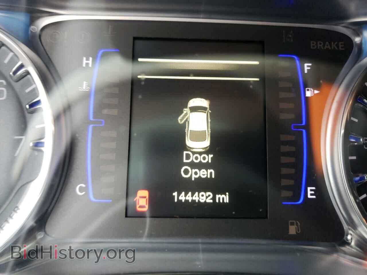 2016 CHRYSLER 200 - VIN: 1C3CCCAB3GN188522 - Фото 8
