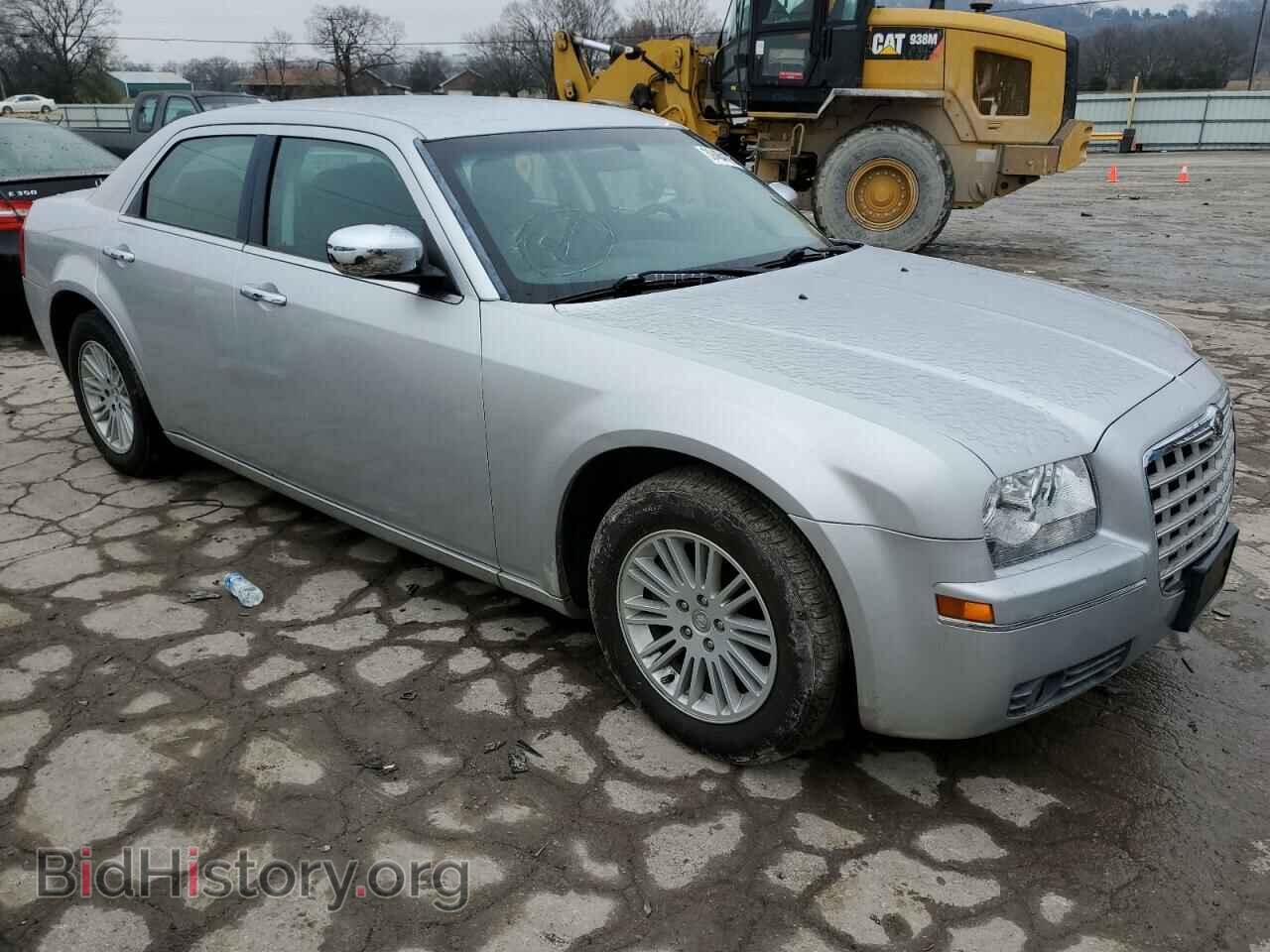 2010 CHRYSLER 300 - VIN: 2C3CA4CD7AH132349 - Фото 4