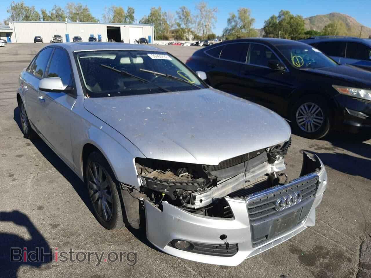 Фотография WAUAFAFL9CA118439 - AUDI A4 2012