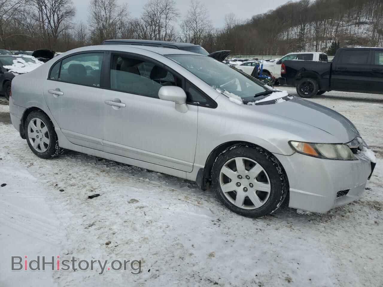 2011 HONDA CIVIC - VIN: 19XFA1F54BE003185 - Фото 4