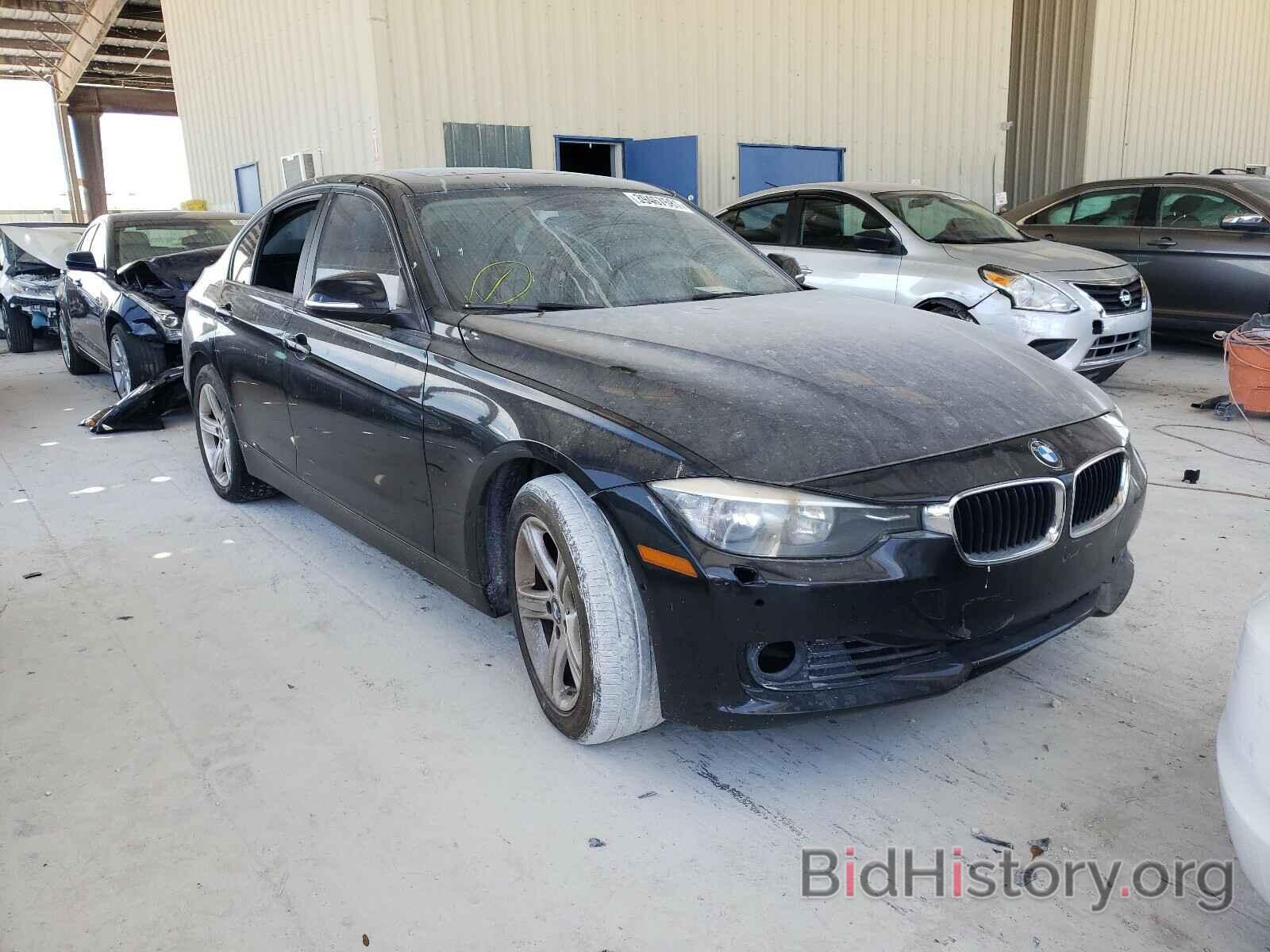 Photo WBA3B3C58DF531429 - BMW 3 SERIES 2013