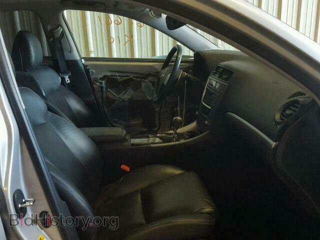 2011 LEXUS IS - VIN: JTHCF5C29B5052009 - Photo 5