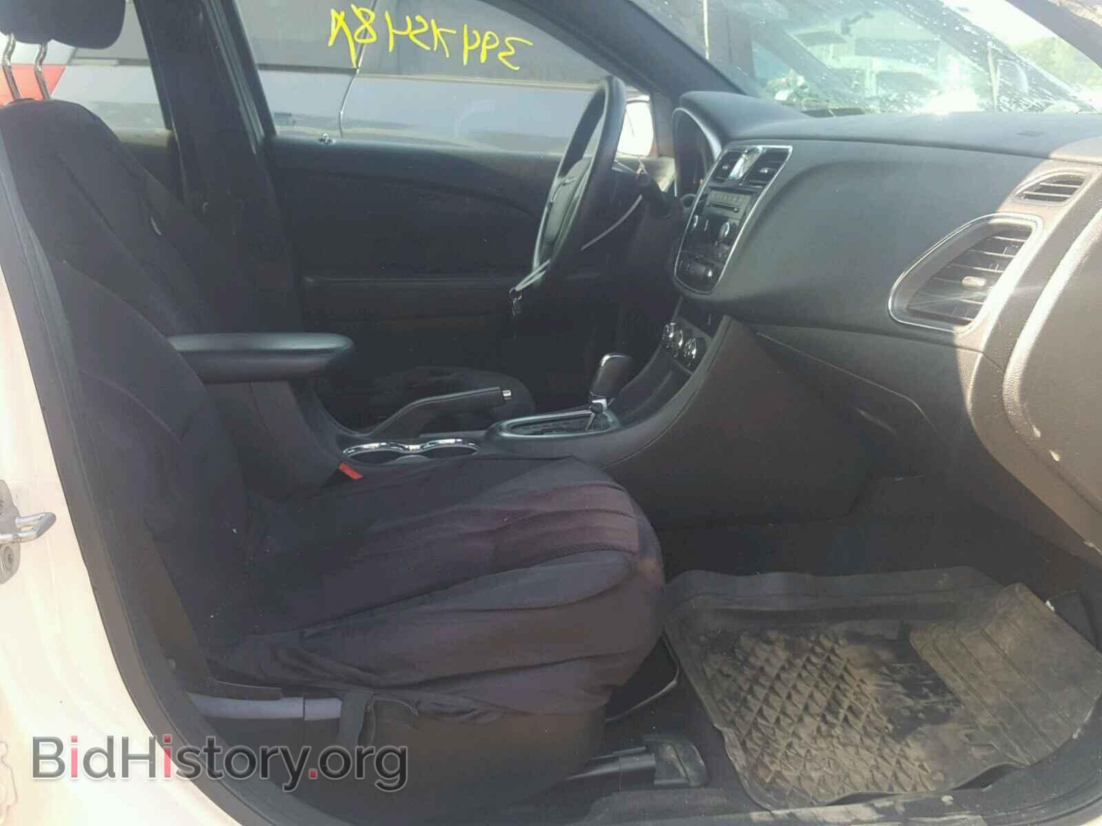 2011 CHRYSLER 200 - VIN: 1C3BC4FB7BN522585 - Фото 5