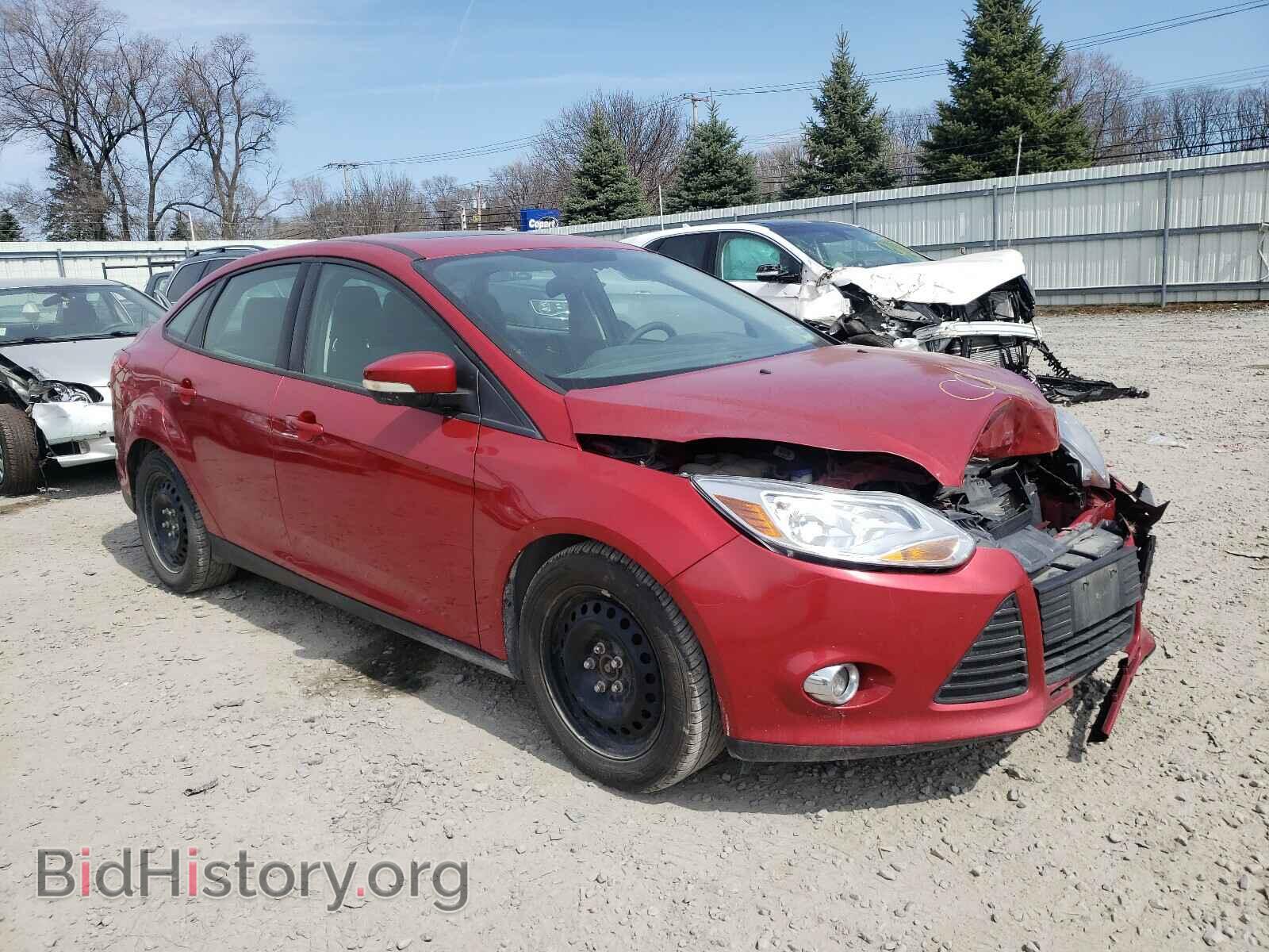Photo 1FAHP3F24CL306569 - FORD FOCUS 2012