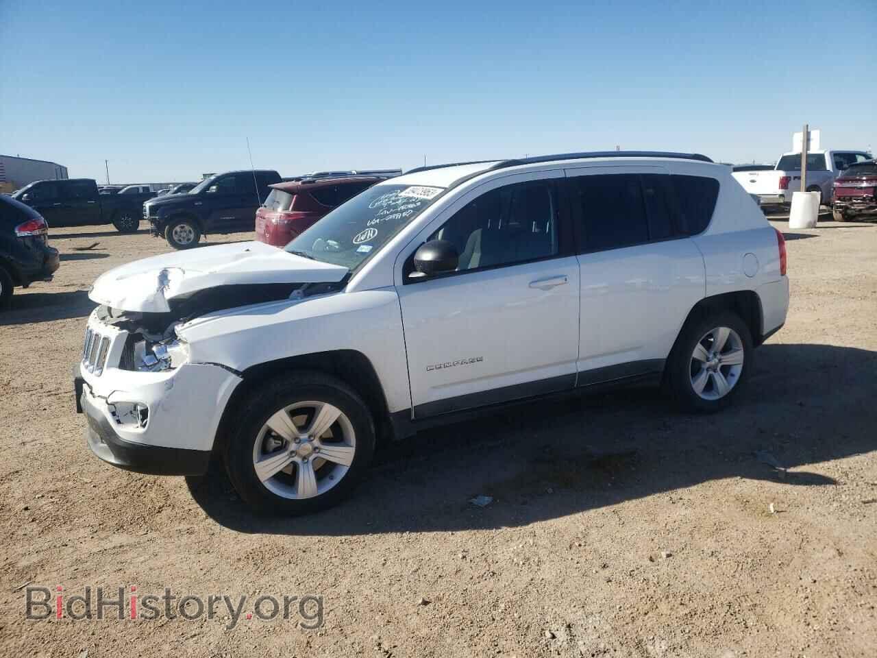 Photo 1J4NT1FB8BD299187 - JEEP COMPASS 2011