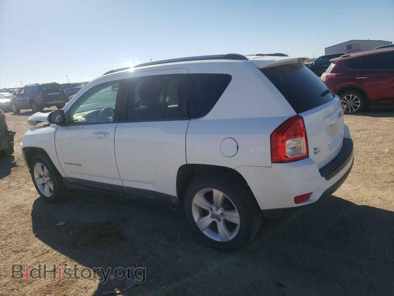 2011 JEEP COMPASS - VIN: 1J4NT1FB8BD299187 - Photo 2
