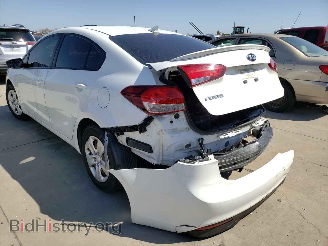 2017 KIA FORTE - VIN: 3KPFK4A73HE122815 - Фото 3