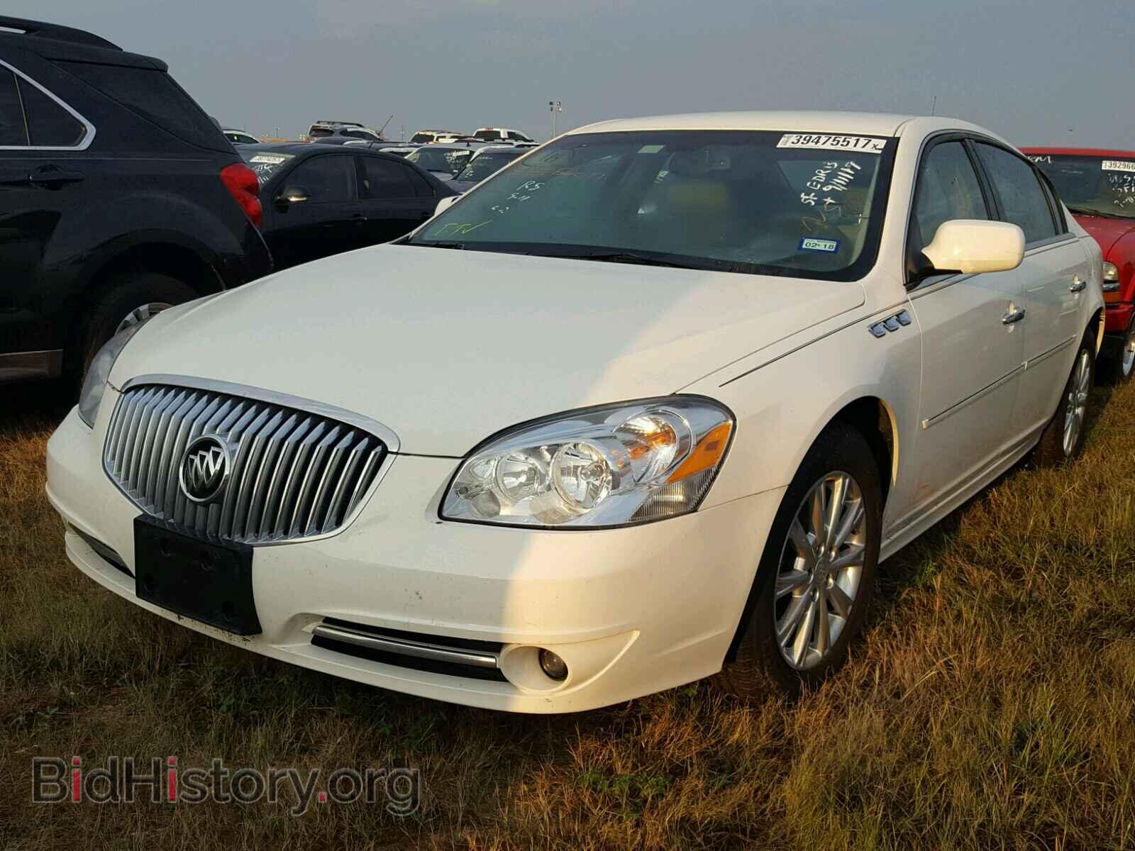 2011 BUICK LUCERNE - VIN: 1G4HC5EM2BU121803 - Фото 2