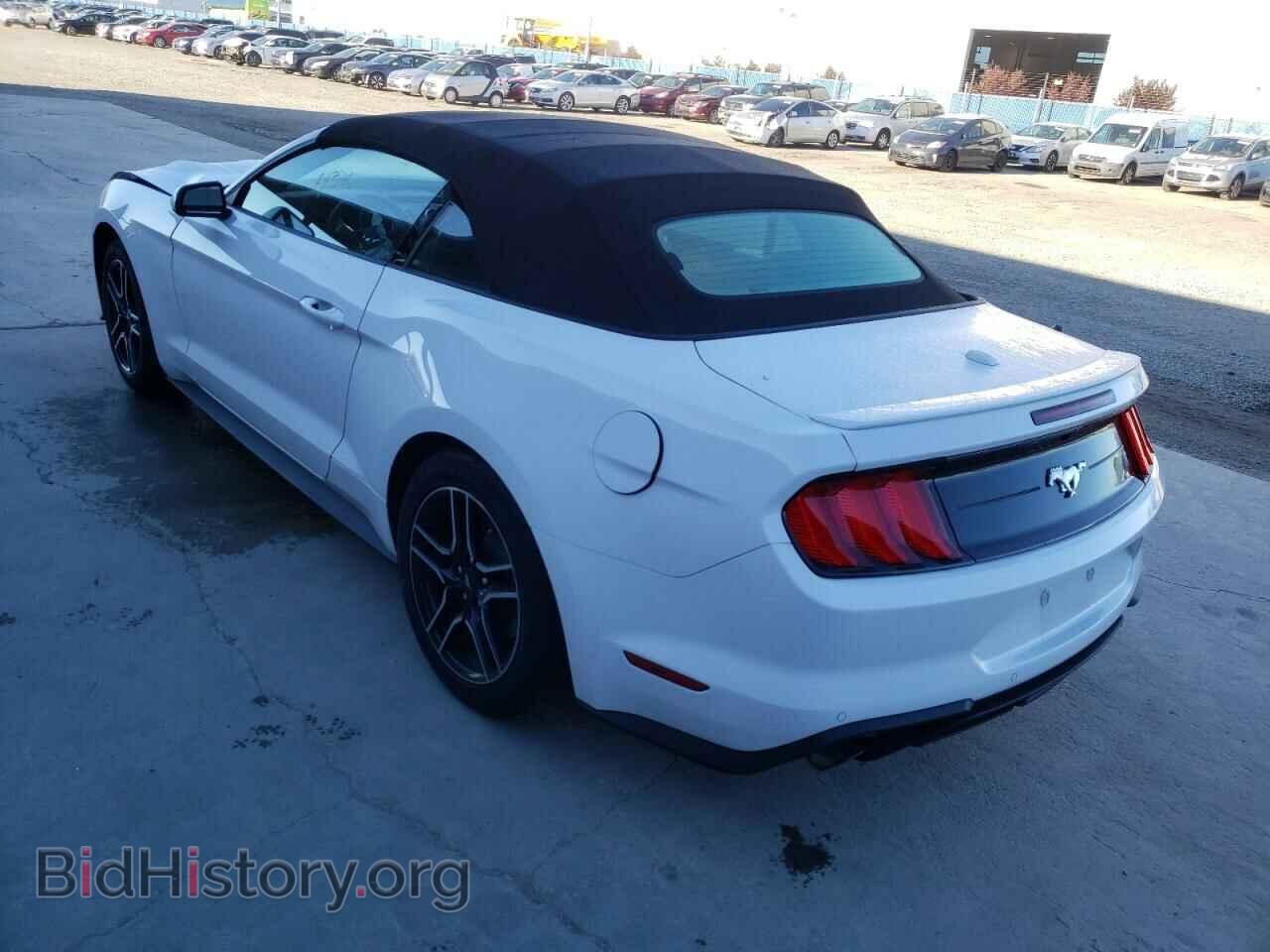 2021 FORD MUSTANG - VIN: 1FATP8UHXM5121821 - Фото 3