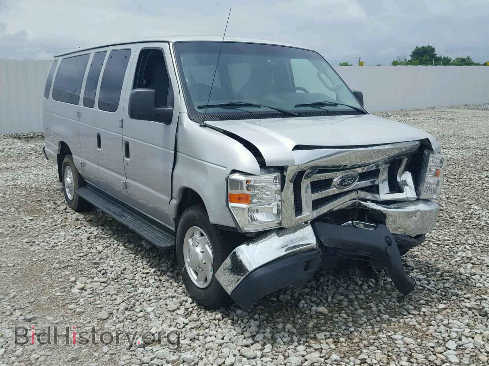 Photo 1FBSS3BL6BDB17738 - FORD ECONOLINE 2011