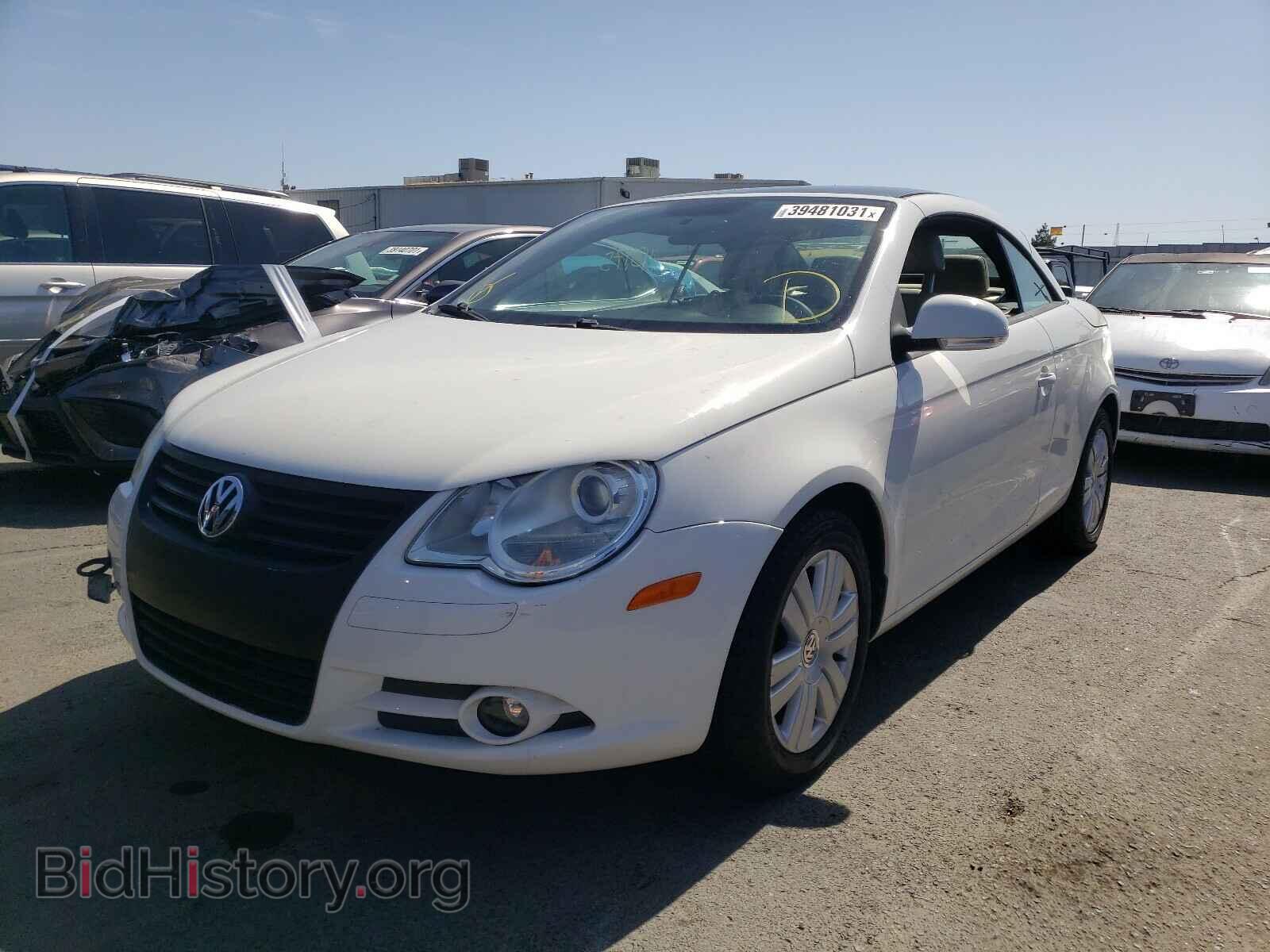 2008 VOLKSWAGEN EOS - VIN: WVWBA71F98V003625 - Фото 2