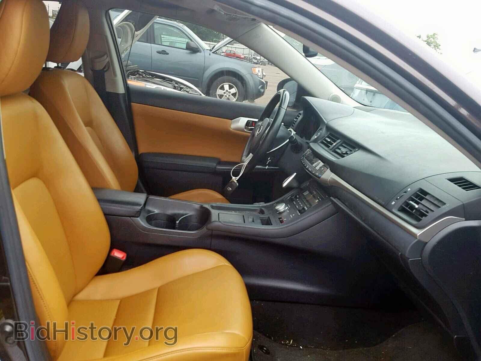 2011 LEXUS CT 200 - VIN: JTHKD5BH3B2026790 - Фото 5