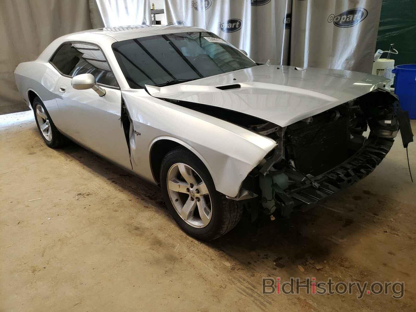 Photo 2B3LJ44V99H507593 - DODGE CHALLENGER 2009