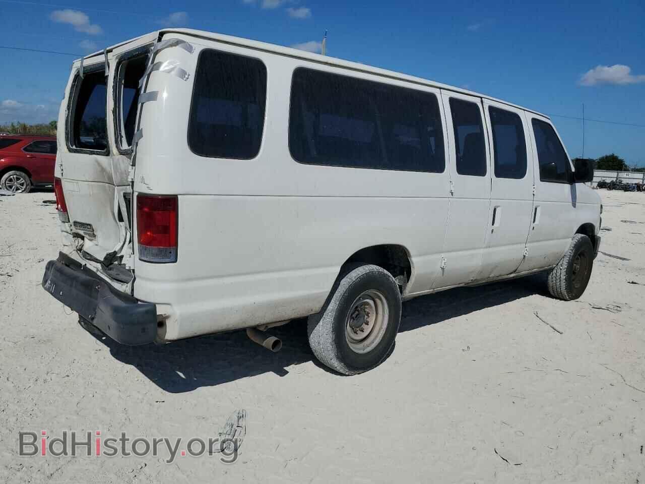 2011 FORD ECONOLINE - VIN: 1FBSS3BL3BDB29040 - Фото 3