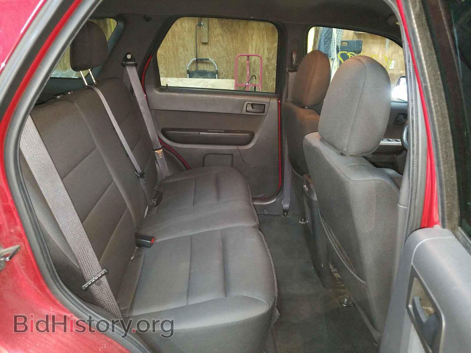 2011 FORD ESCAPE - VIN: 1FMCU0D74BKB71264 - Photo 6