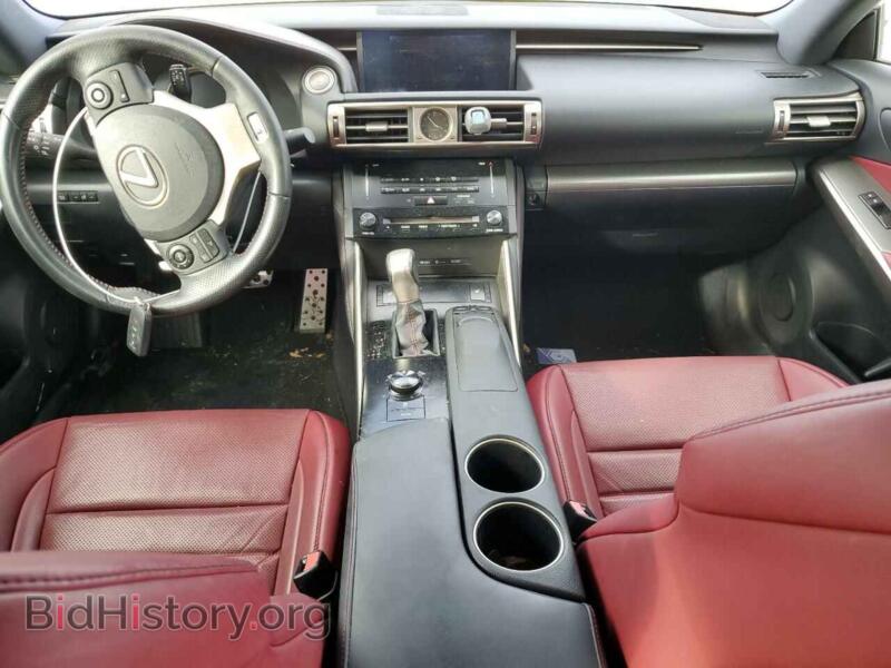 2014 Lexus IS (VIN JTHBE1D25E5013993) — photo 8 of 12