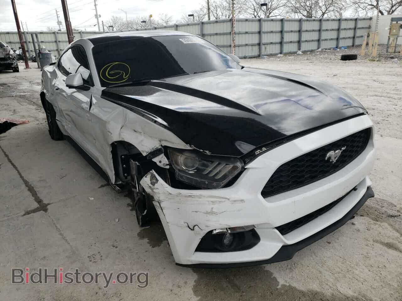 Photo 1FA6P8TH4G5257879 - FORD MUSTANG 2016