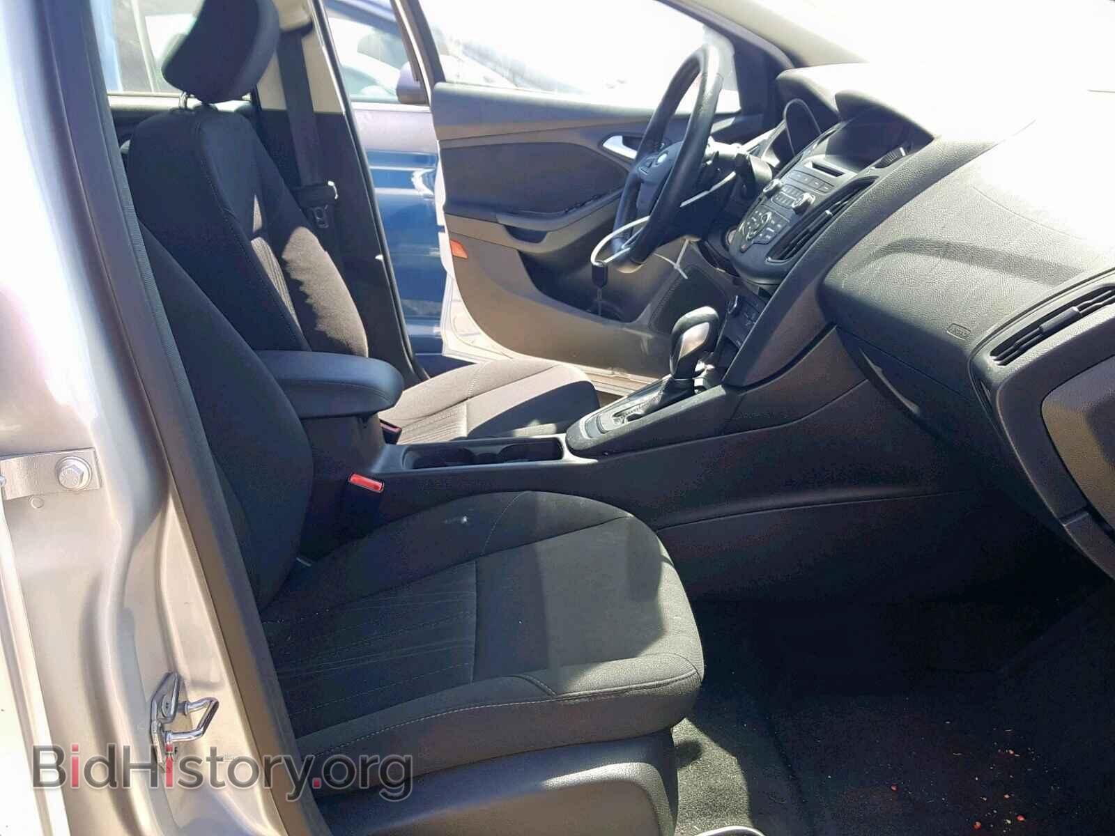 2016 FORD FOCUS SE - VIN: 1FADP3F2XGL238167 - Фото 5