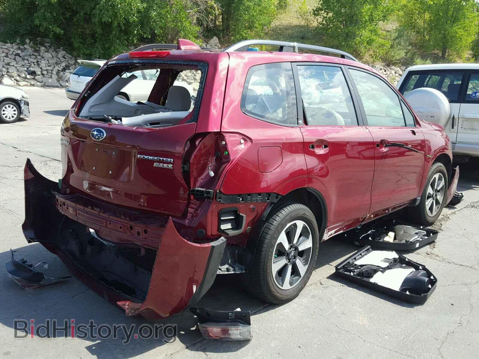2017 SUBARU FORESTER - VIN: JF2SJABC0HH442990 - Фото 4