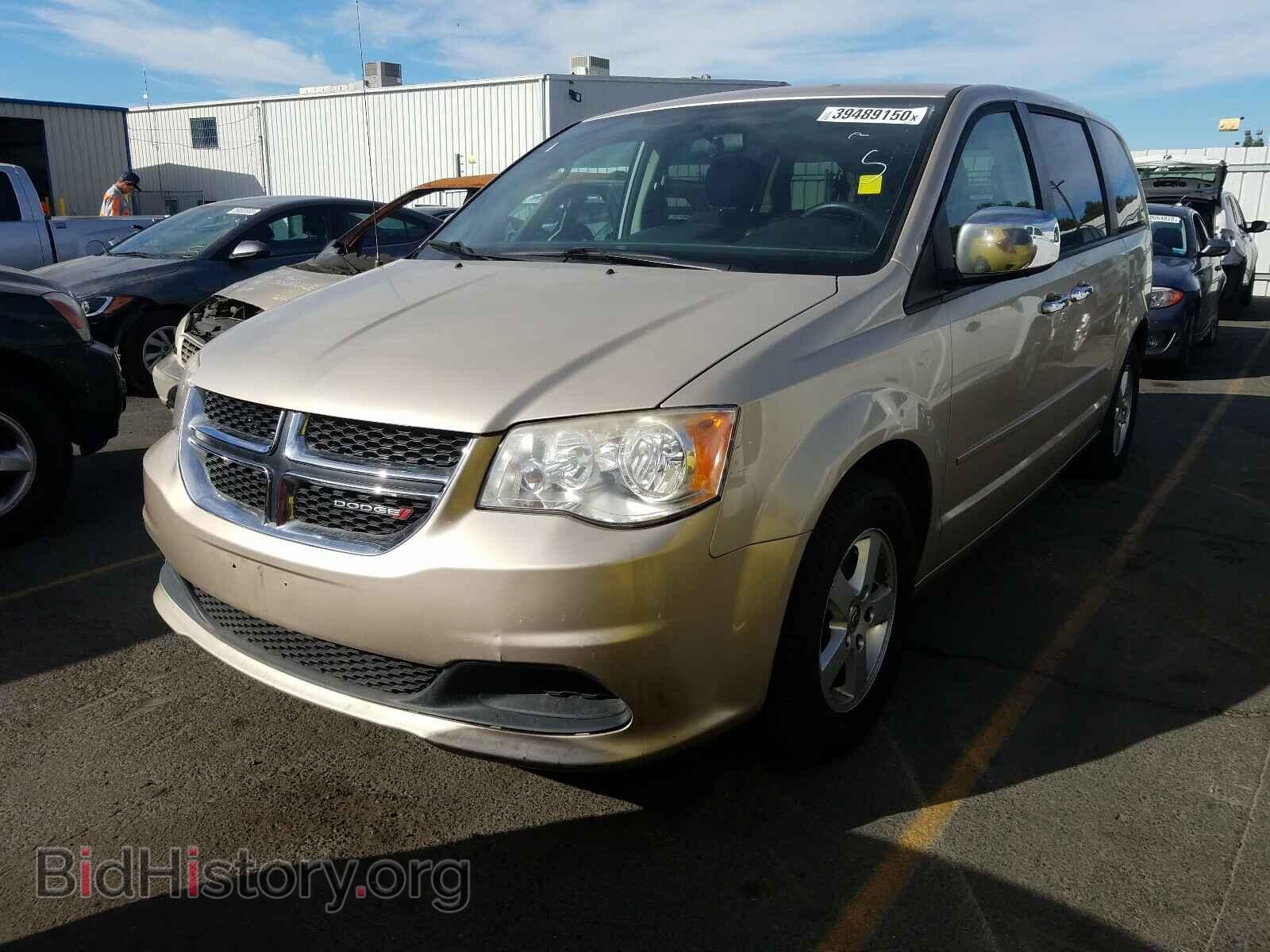 2013 DODGE CARAVAN - VIN: 2C4RDGCG9DR521758 - Фото 2
