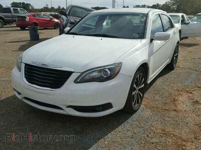 2013 CHRYSLER 200 - VIN: 1C3CCBBG3DN728760 - Фото 2