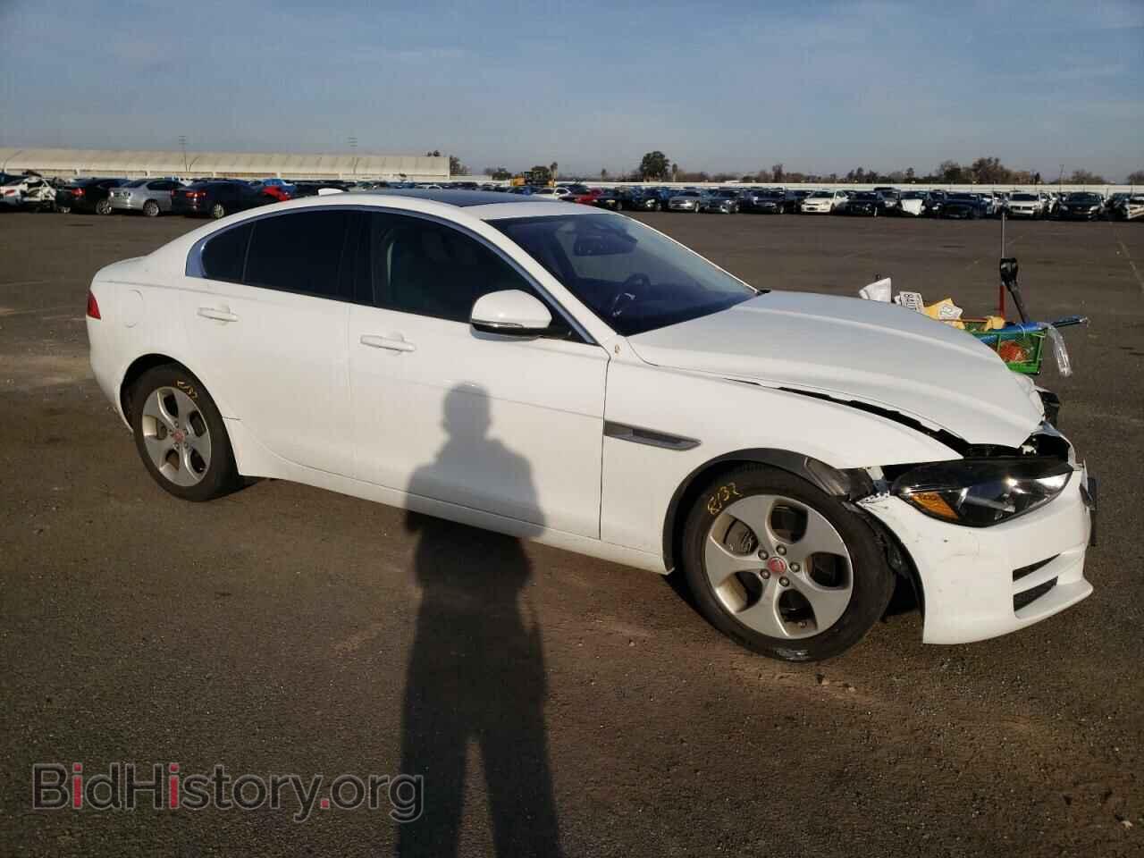 2017 JAGUAR XE - VIN: SAJAR4BG6HA975556 - Фото 4