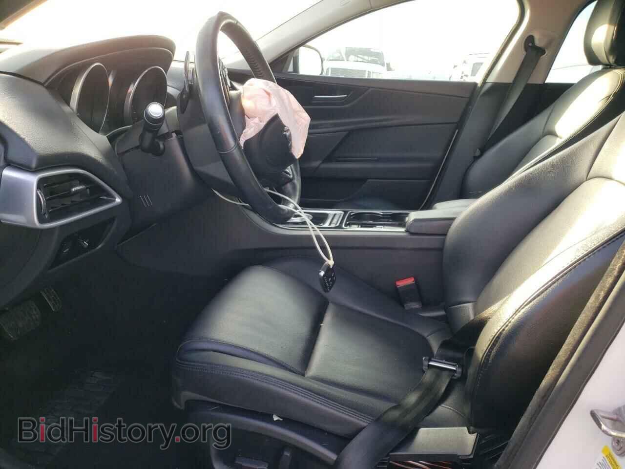 2017 JAGUAR XE - VIN: SAJAR4BG6HA975556 - Фото 7