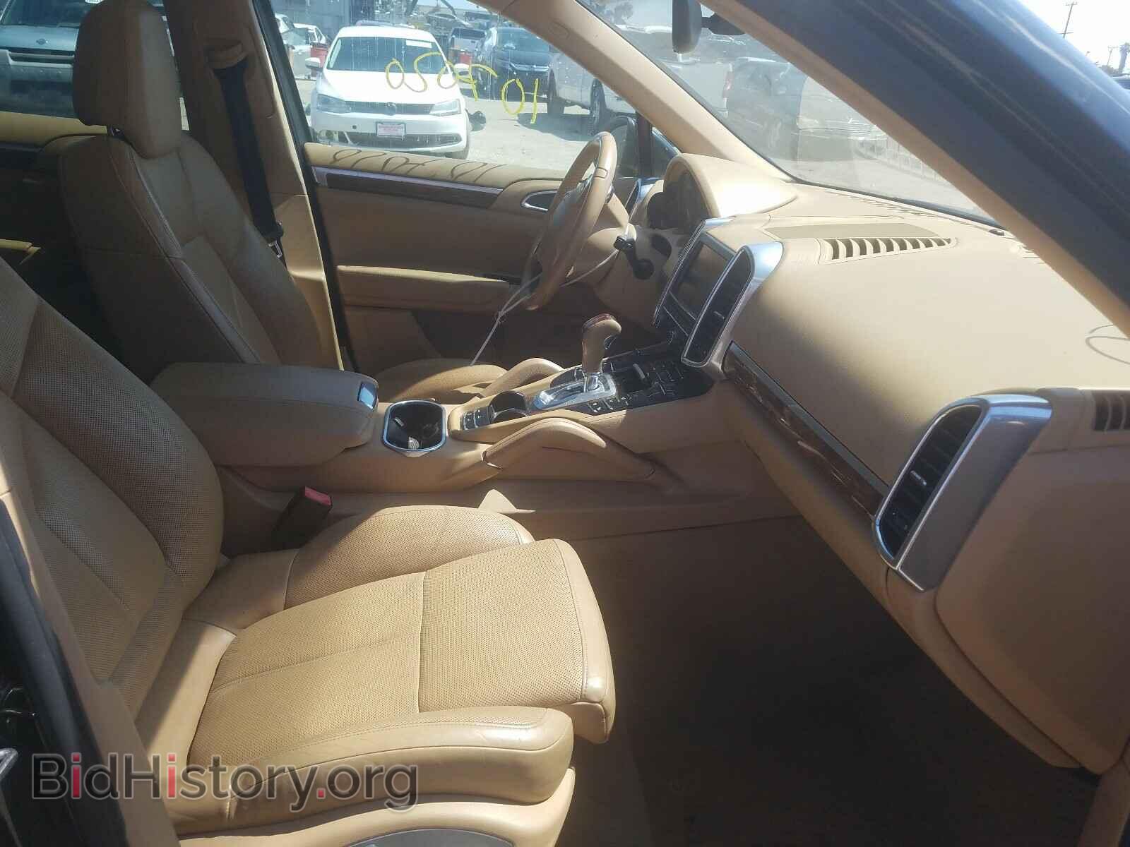 2011 PORSCHE CAYENNE - VIN: WP1AE2A25BLA94331 - Photo 5