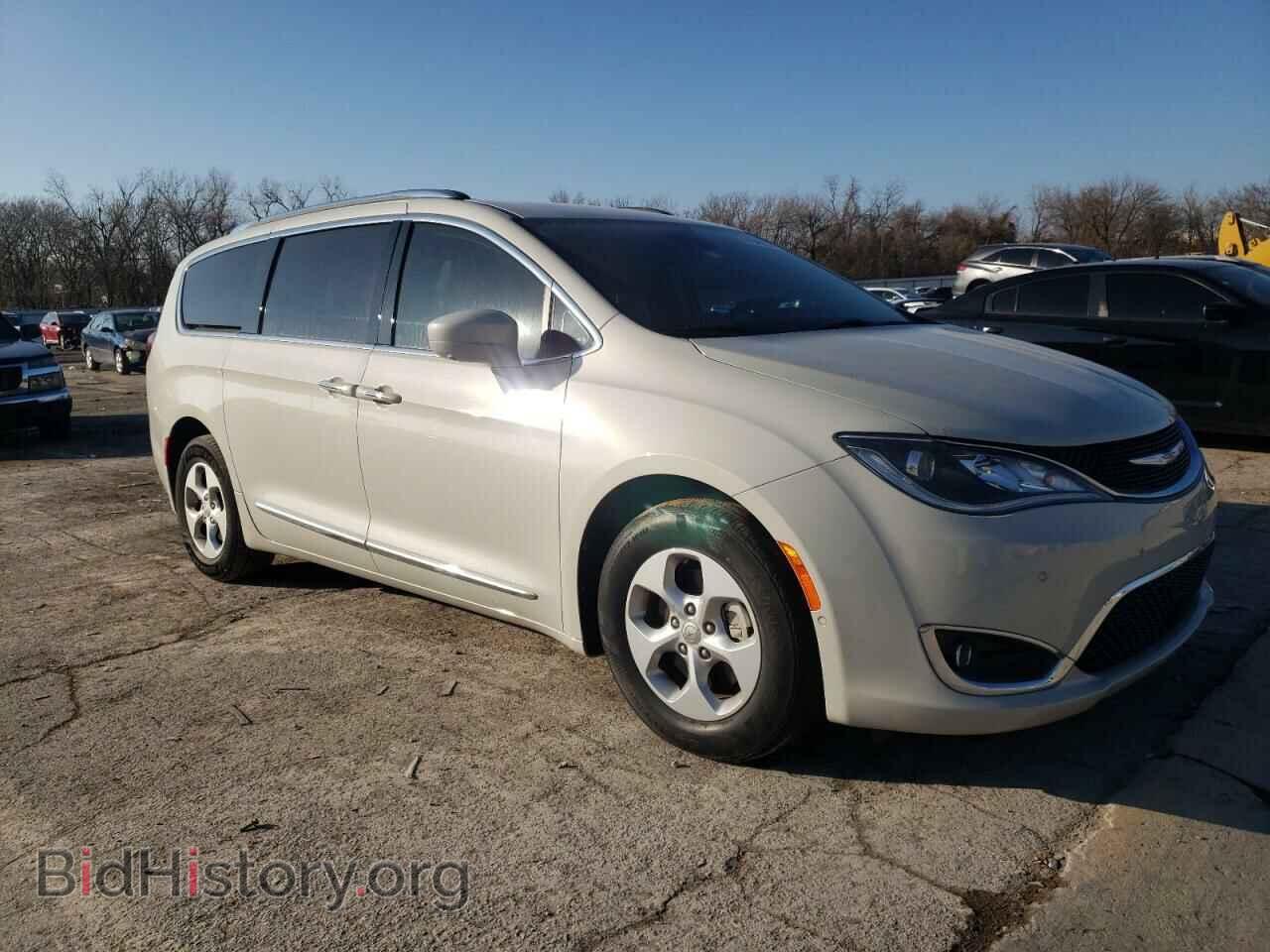 2017 CHRYSLER PACIFICA - VIN: 2C4RC1EG6HR628012 - Photo 4