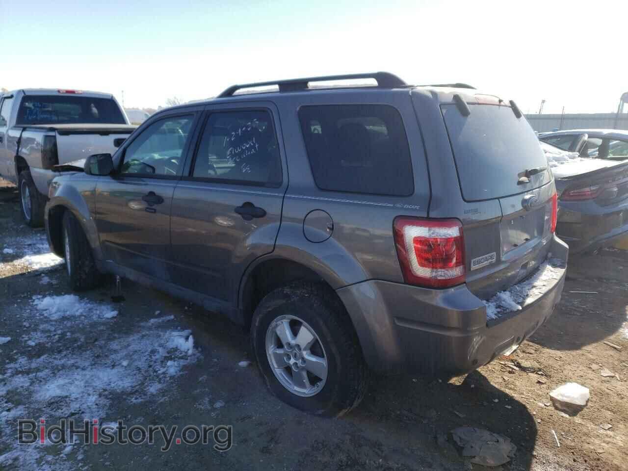 2011 FORD ESCAPE - VIN: 1FMCU0DG4BKB97265 - Фото 2