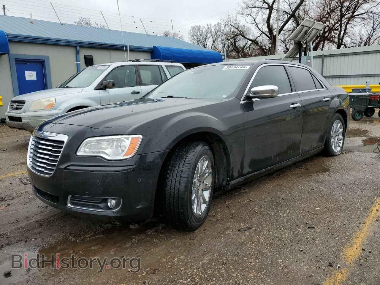 Photo 2C3CA6CT0BH595373 - CHRYSLER 300 2011