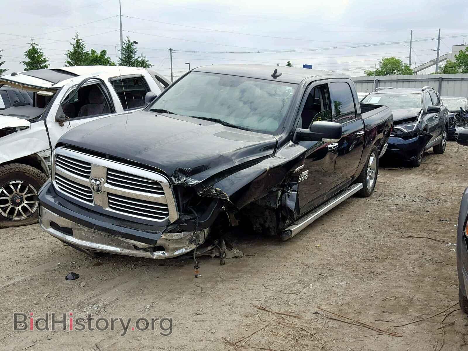 2016 RAM 1500 SLT - VIN: 3C6RR7LT9GG266898 - Фото 2