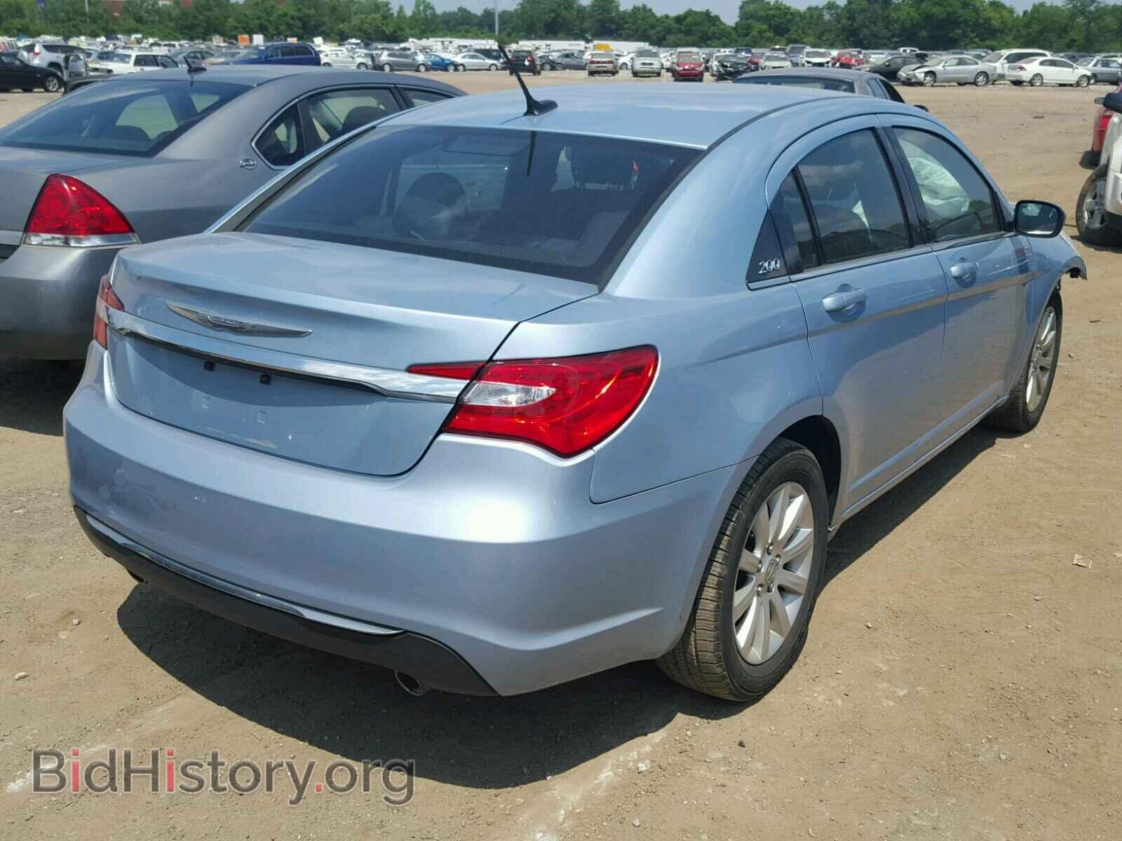 2012 CHRYSLER 200 - VIN: 1C3CCBBG3CN306759 - Фото 4