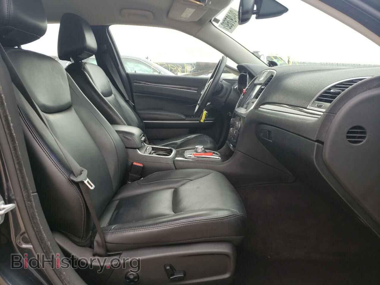 2016 CHRYSLER 300 - VIN: 2C3CCARG6GH239105 - Фото 5
