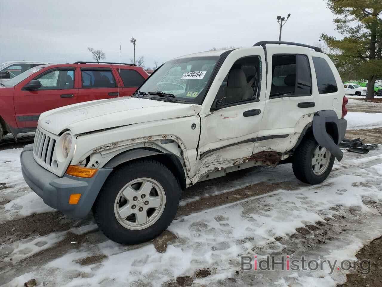 Photo 1J4GL48K57W542392 - JEEP LIBERTY 2007