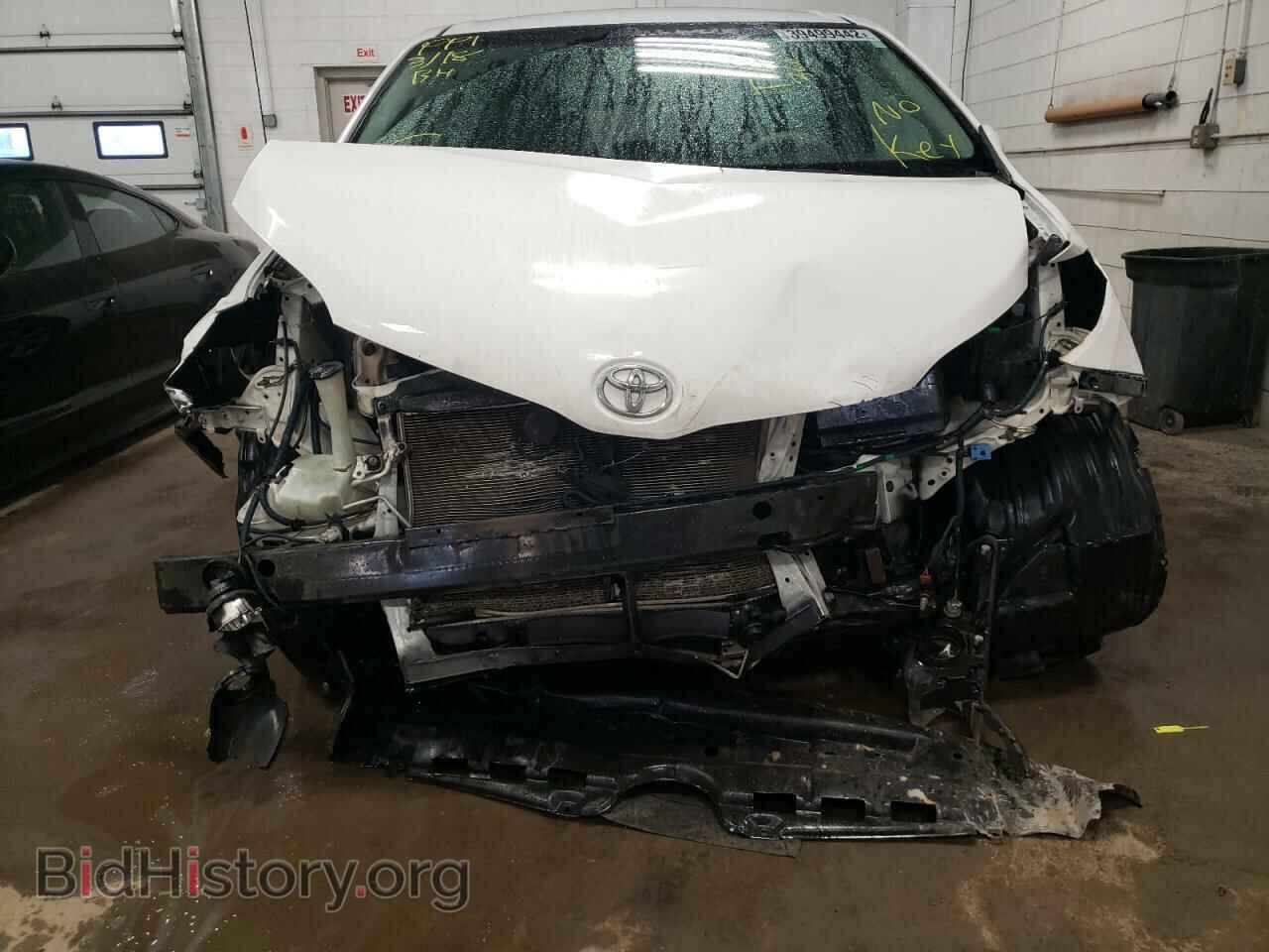 2013 TOYOTA SIENNA - VIN: 5TDKK3DC8DS294971 - Фото 9